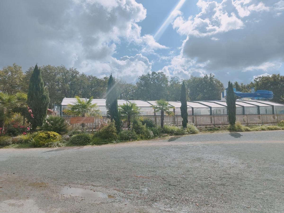 Bungalow Cosy Equipe La Boissiere-de-Montaigu Luaran gambar